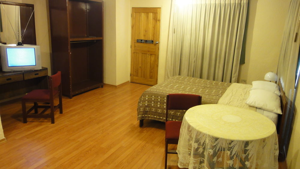 Alston Inn Hotel Quito Zewnętrze zdjęcie