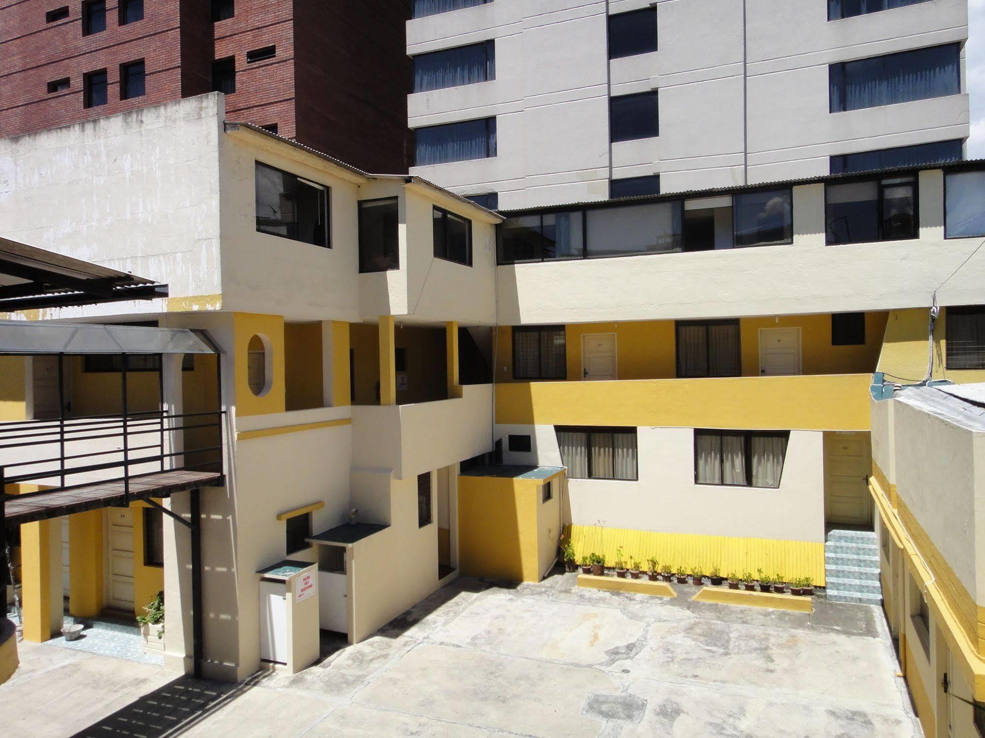 Alston Inn Hotel Quito Zewnętrze zdjęcie