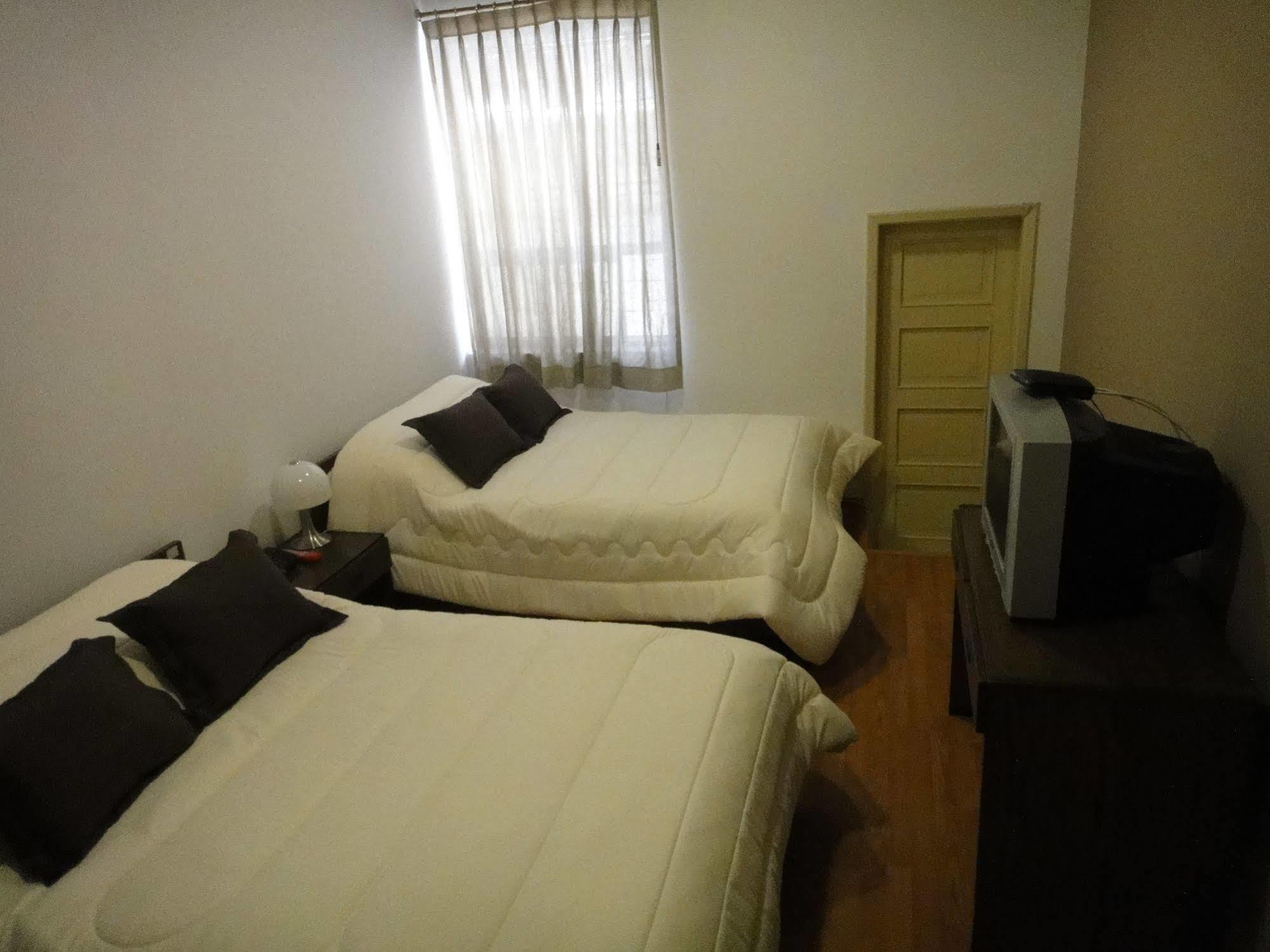 Alston Inn Hotel Quito Zewnętrze zdjęcie
